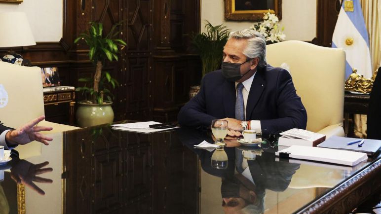 Alberto se reunió con todos los ministros